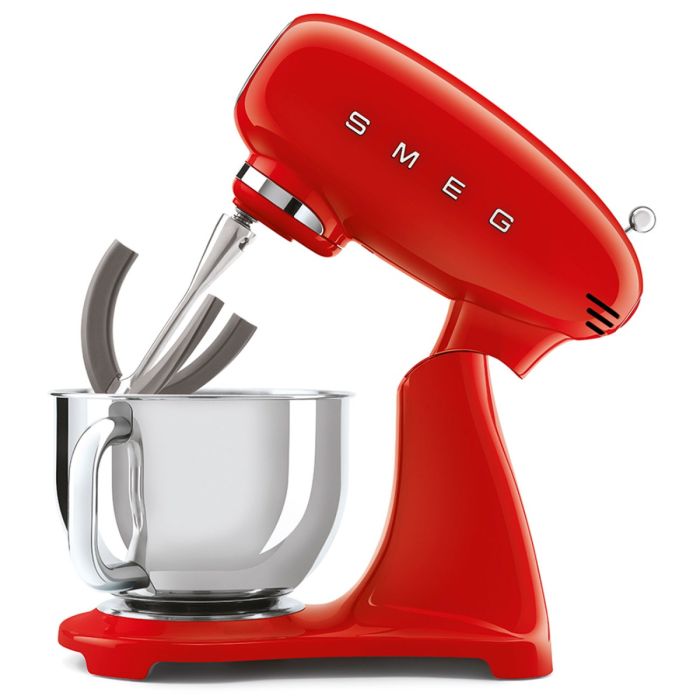 SMEG SMF03RDEU stand mixer — 6