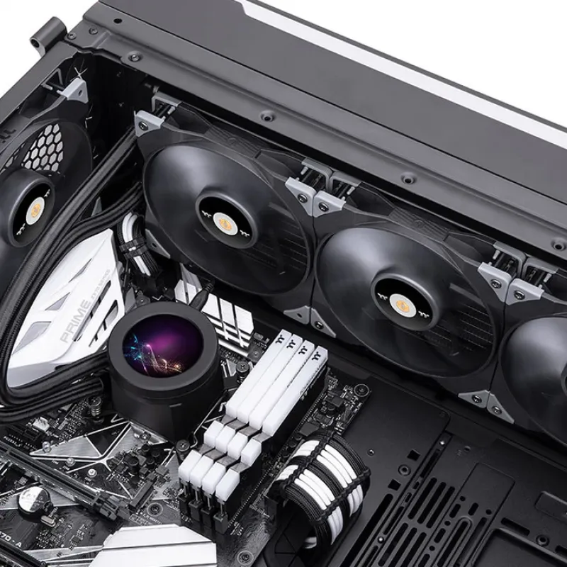 Thermaltake Toughliquid Ultra 420 All-In-One Liquid Cooler — 3