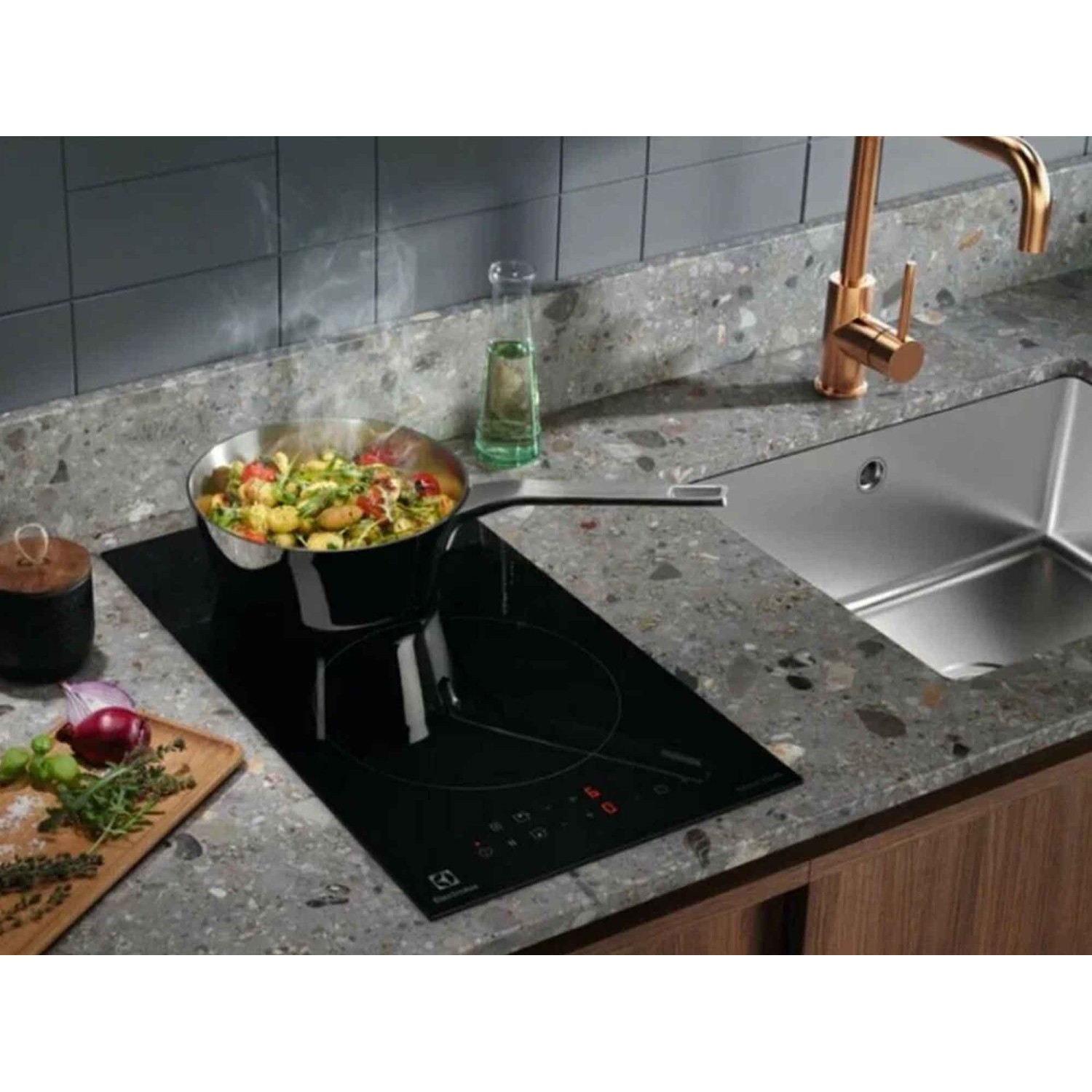 Built-in induction hob Electrolux LIT30230C — 6