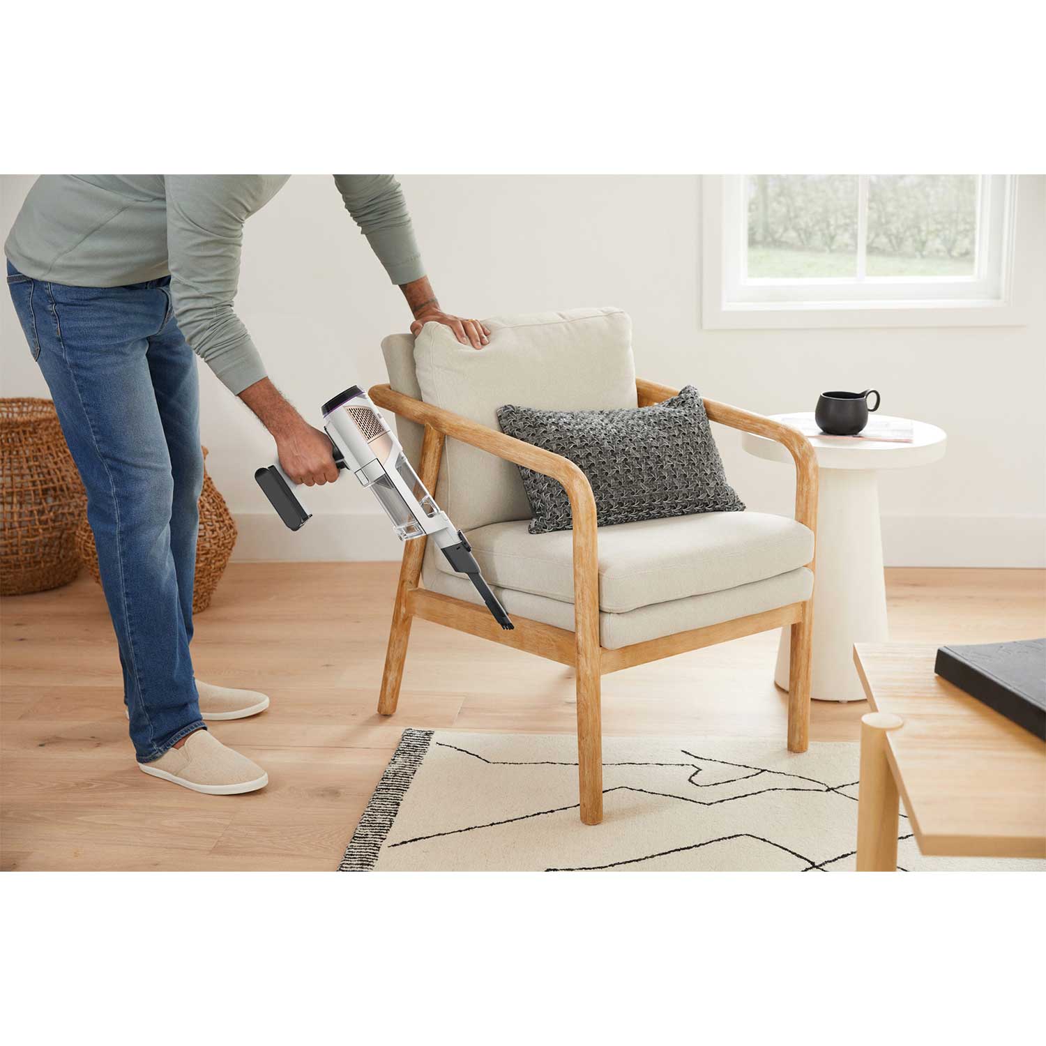 Cordless stick vacuum SHARK IW1611EU CORDLESS STICK VACUUM With AED — 2