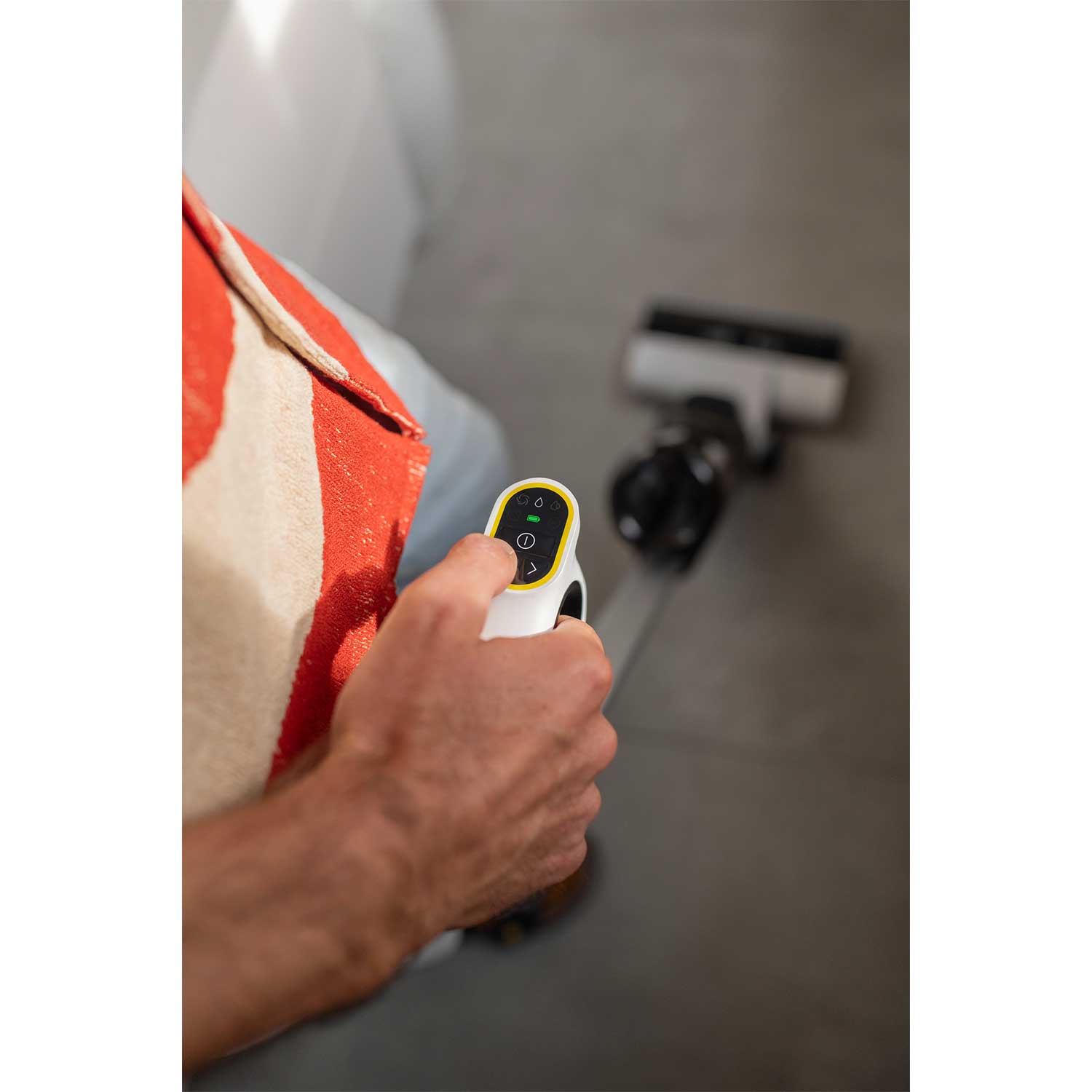 Cordless vacuum cleaner Kärcher FCV 3 *EU 1.056-122.0 — 10