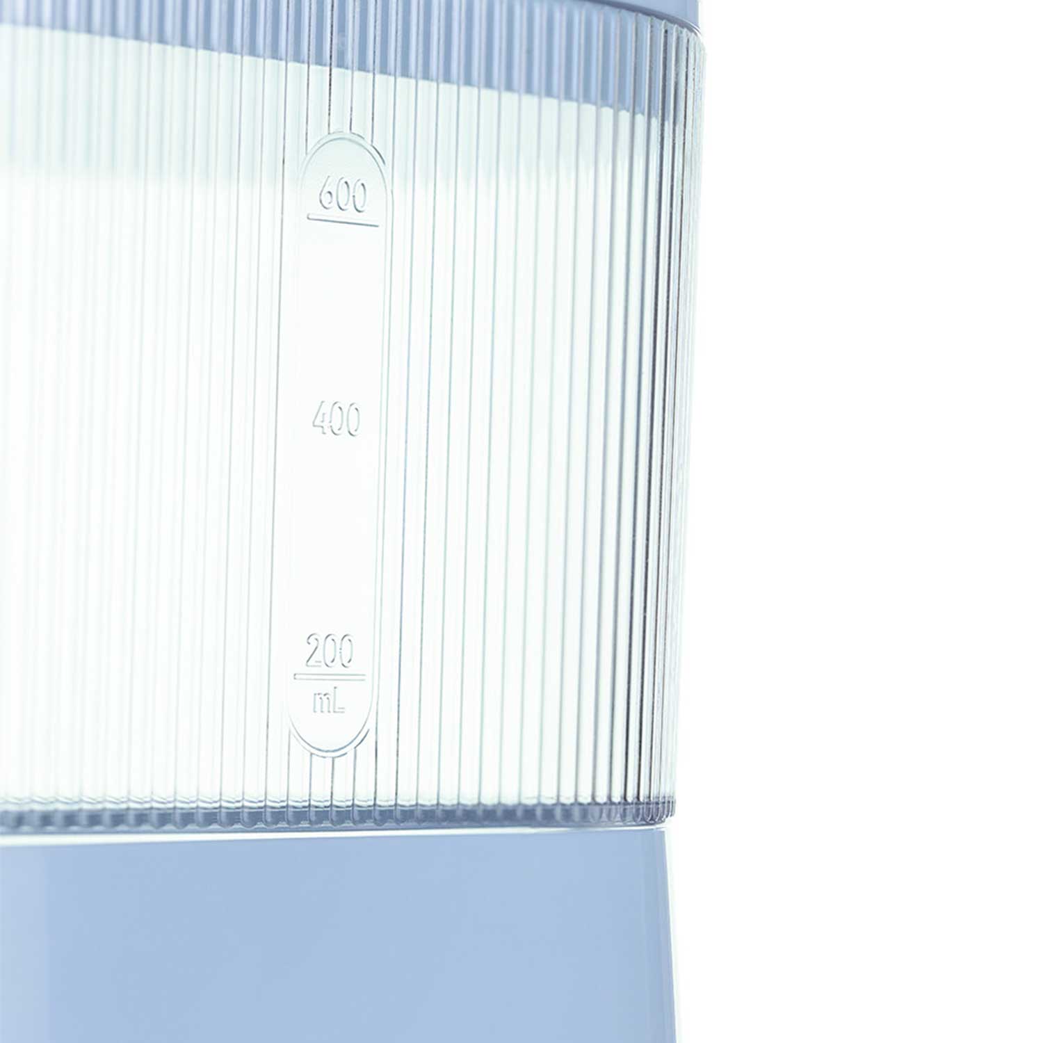 Oral care device and irrigator REVYLINE RL 150 — 3