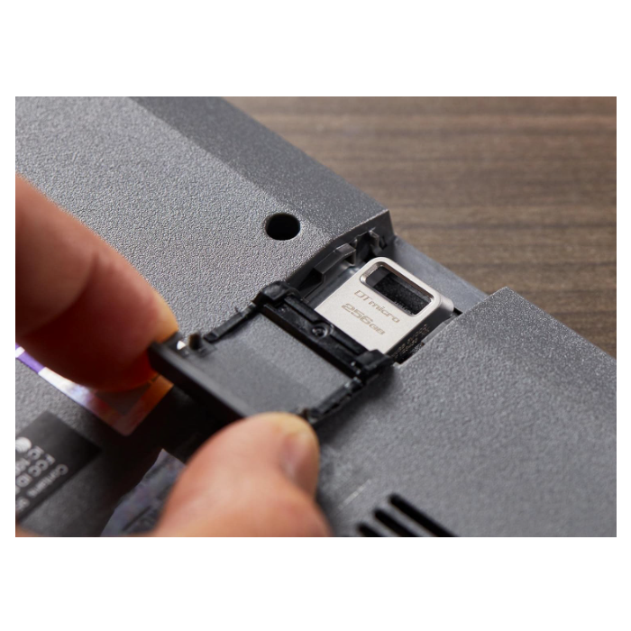 DataTraveler Micro 200MB s Read Metal USB 3.2 Gen 1 DTMC3G2 — 4