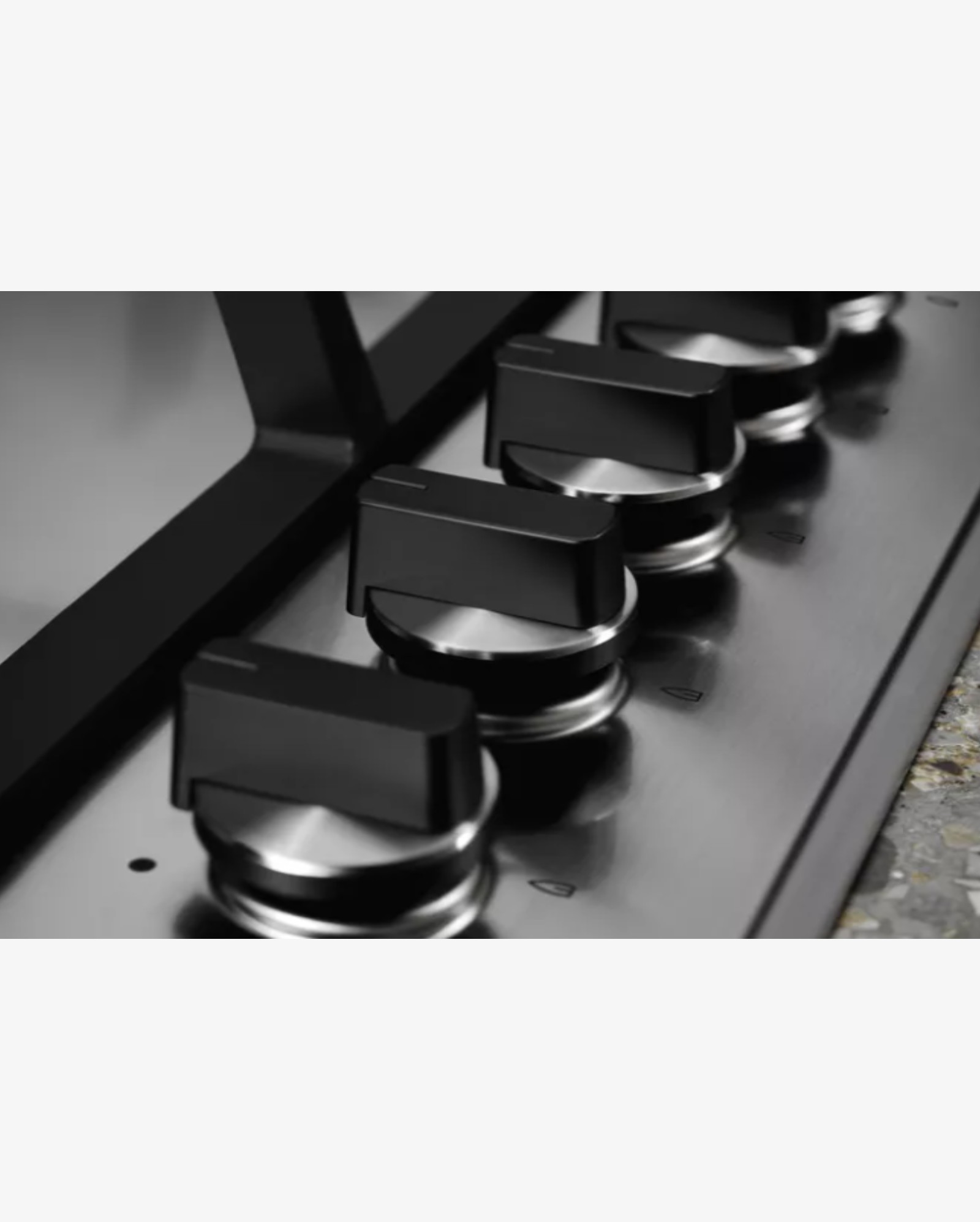 Cooking surface ELECTROLUX GPE263MX — 2