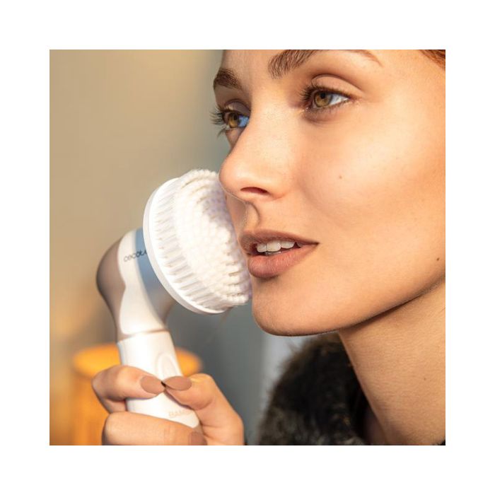 Cecotec 03371 Facial brush with 9 brush heads — 5
