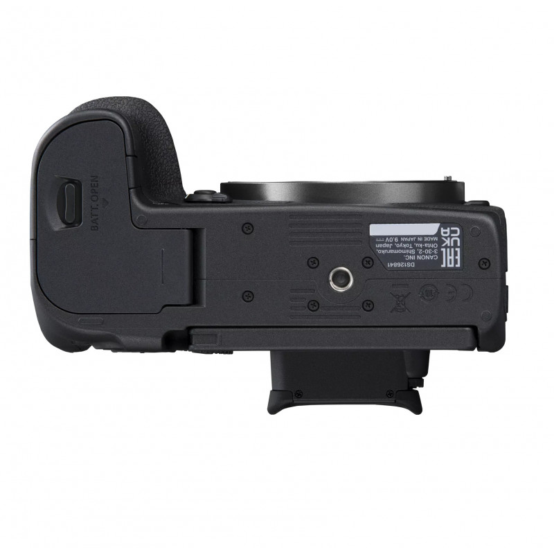 EOS R7 RF-S 18-150 IS STM — 5