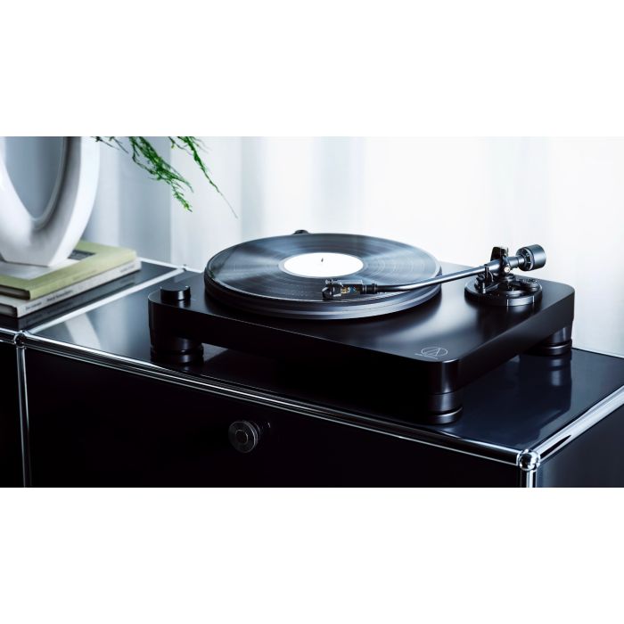Audio-Technica AT-LP7X Turntable AT-LP7X — 6