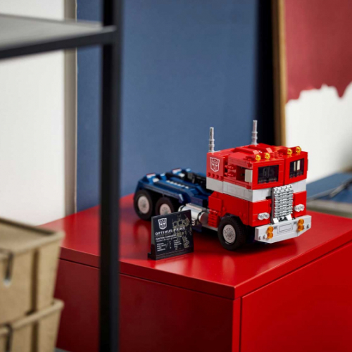 Constructor LEGO Optimus Prime 10302 — 7