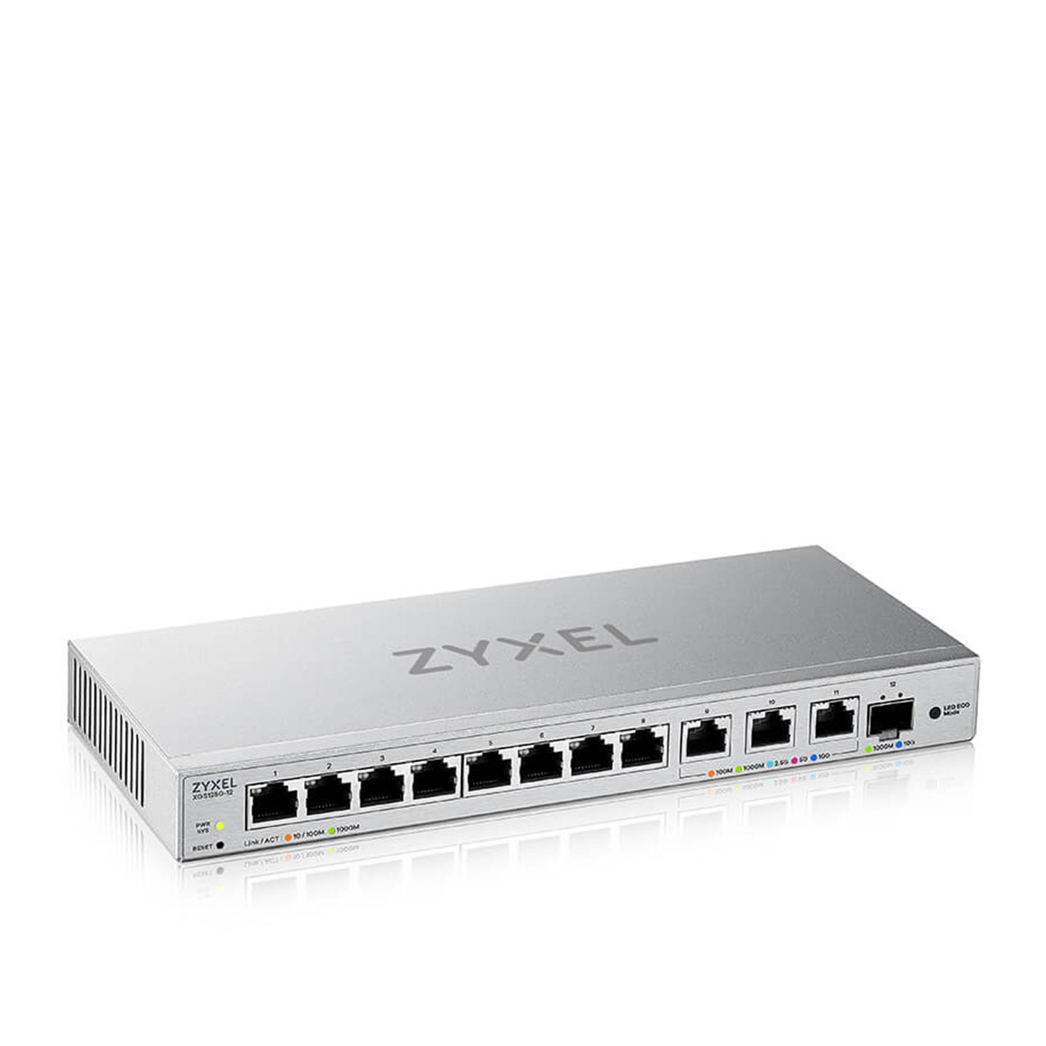 Network switch ZYXEL XGS-1250-12 Multi-Gigabit 8xRJ-45 3xRJ-45 10G 1xSFP+ XGS-1250-12 — 2