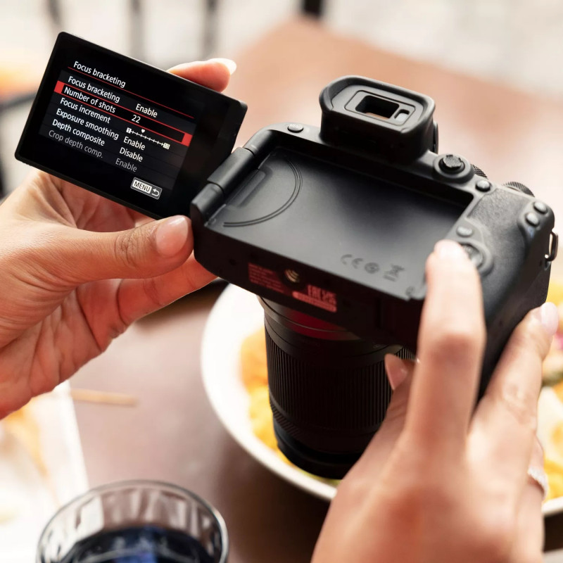 EOS R10 RF-S 18-45 IS STM SEE — 7