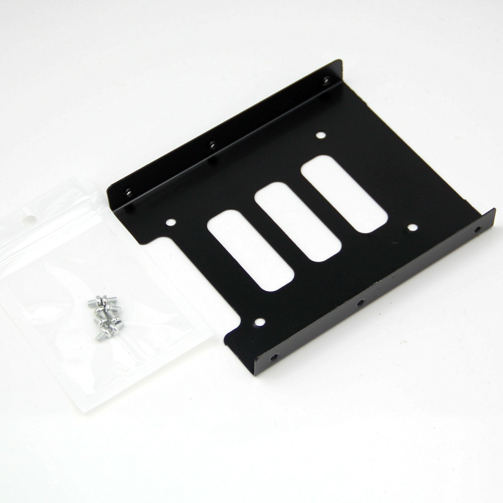 SSD mounting bracket 2.5 to 3.5 adaptor — 2