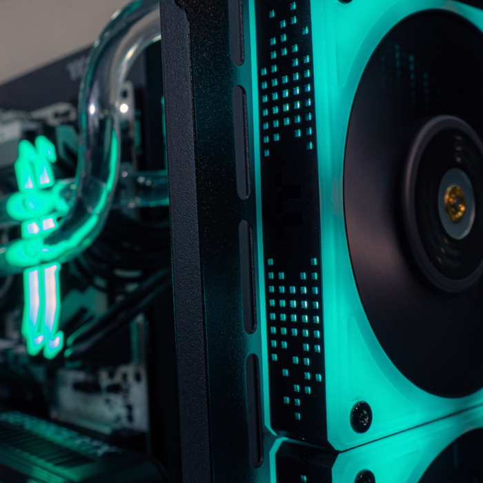 Luminara Ultra 9-285K RTX5080 Z890-A — 5