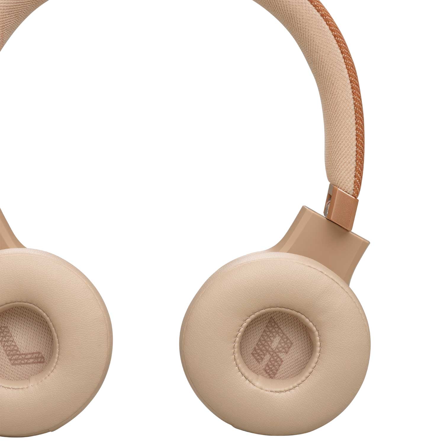 Headphones JBL Live 670NC — 42