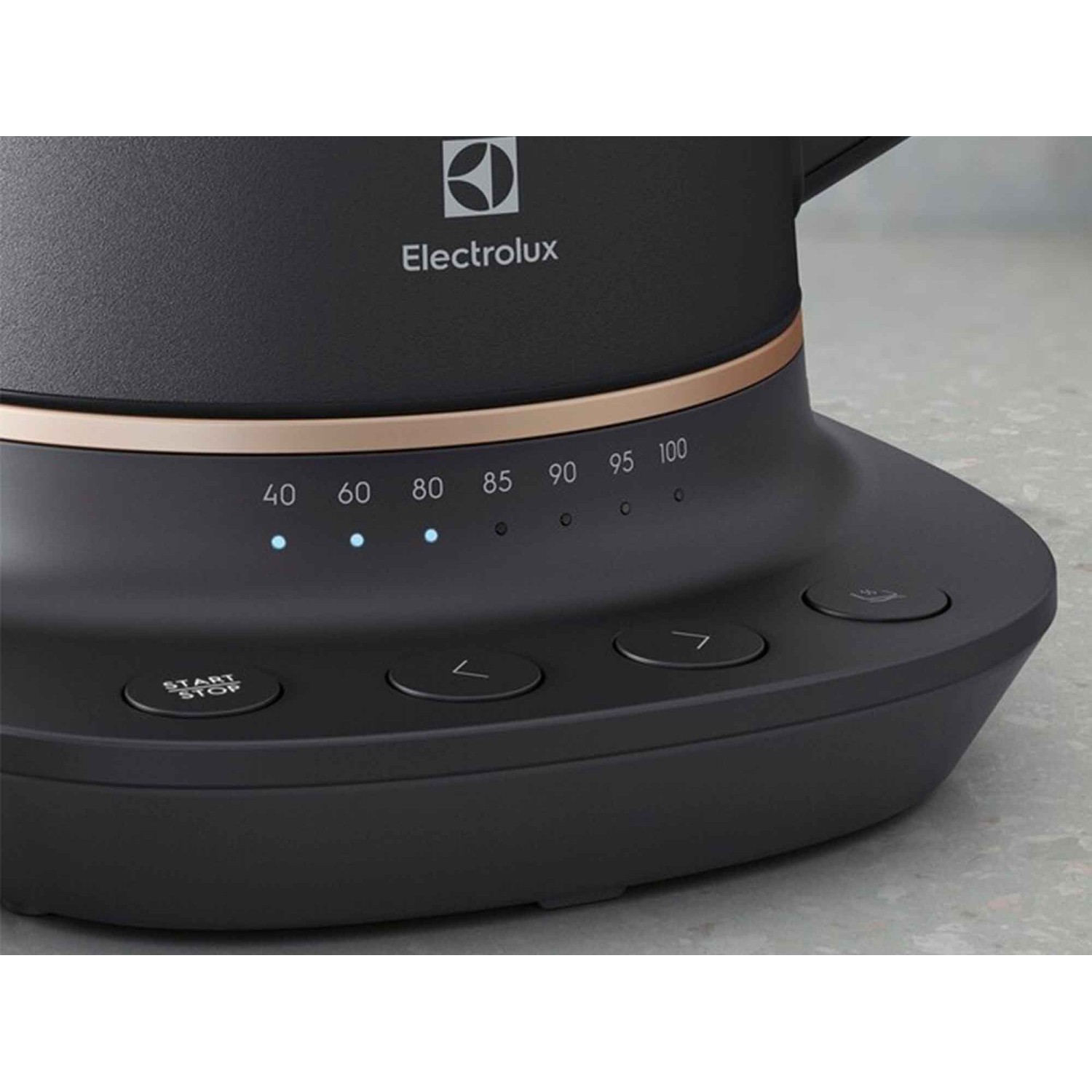 Electric kettle Electrolux E7K1-6BP — 5