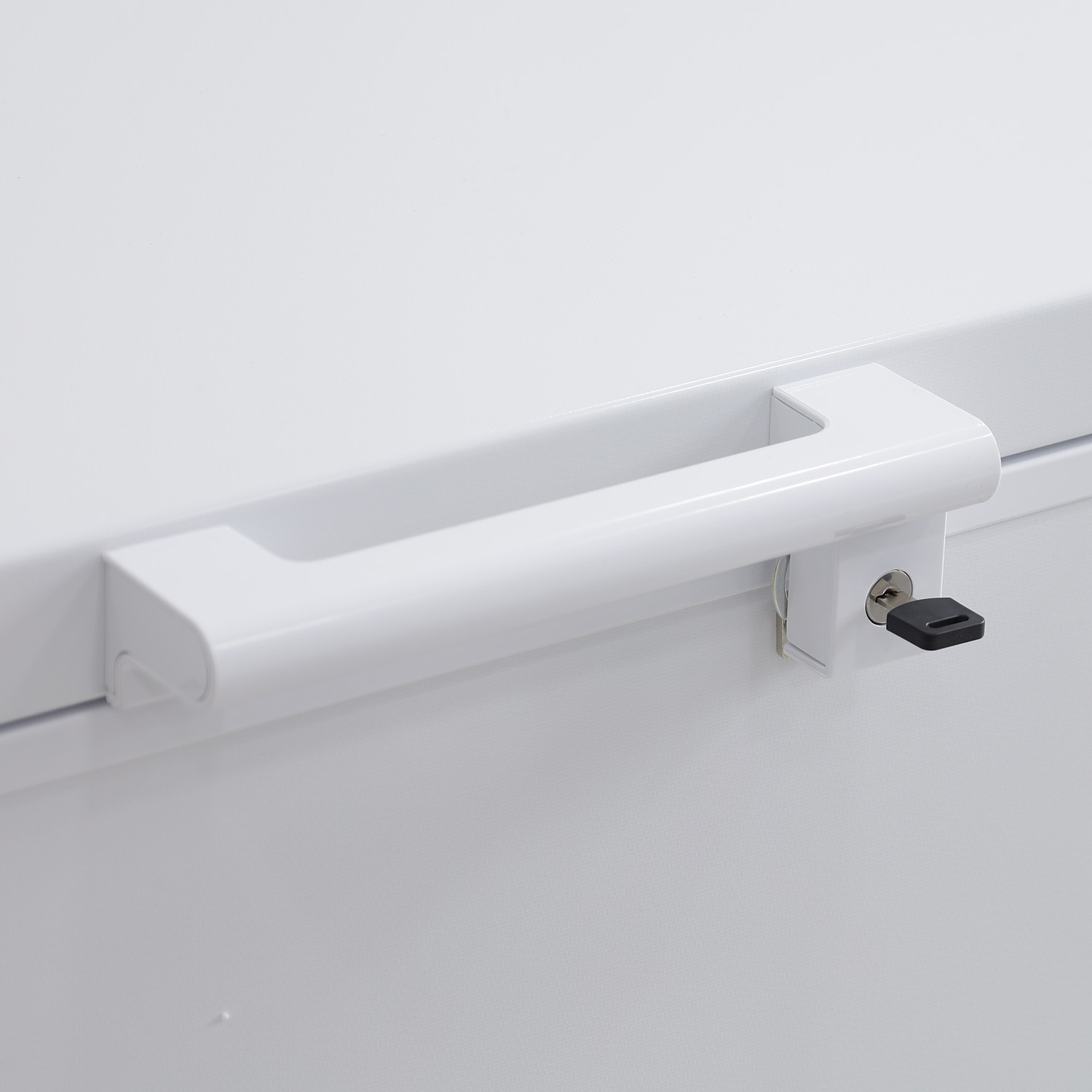 Chest freezer BERG BCF-D302WL — 7