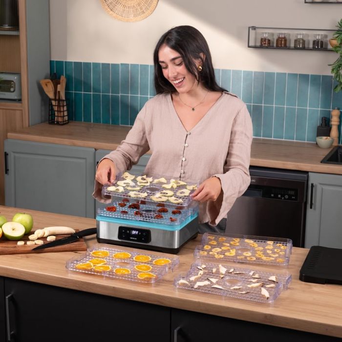 Cecotec 04949 dehydrator with 5 height adjustable trays — 8