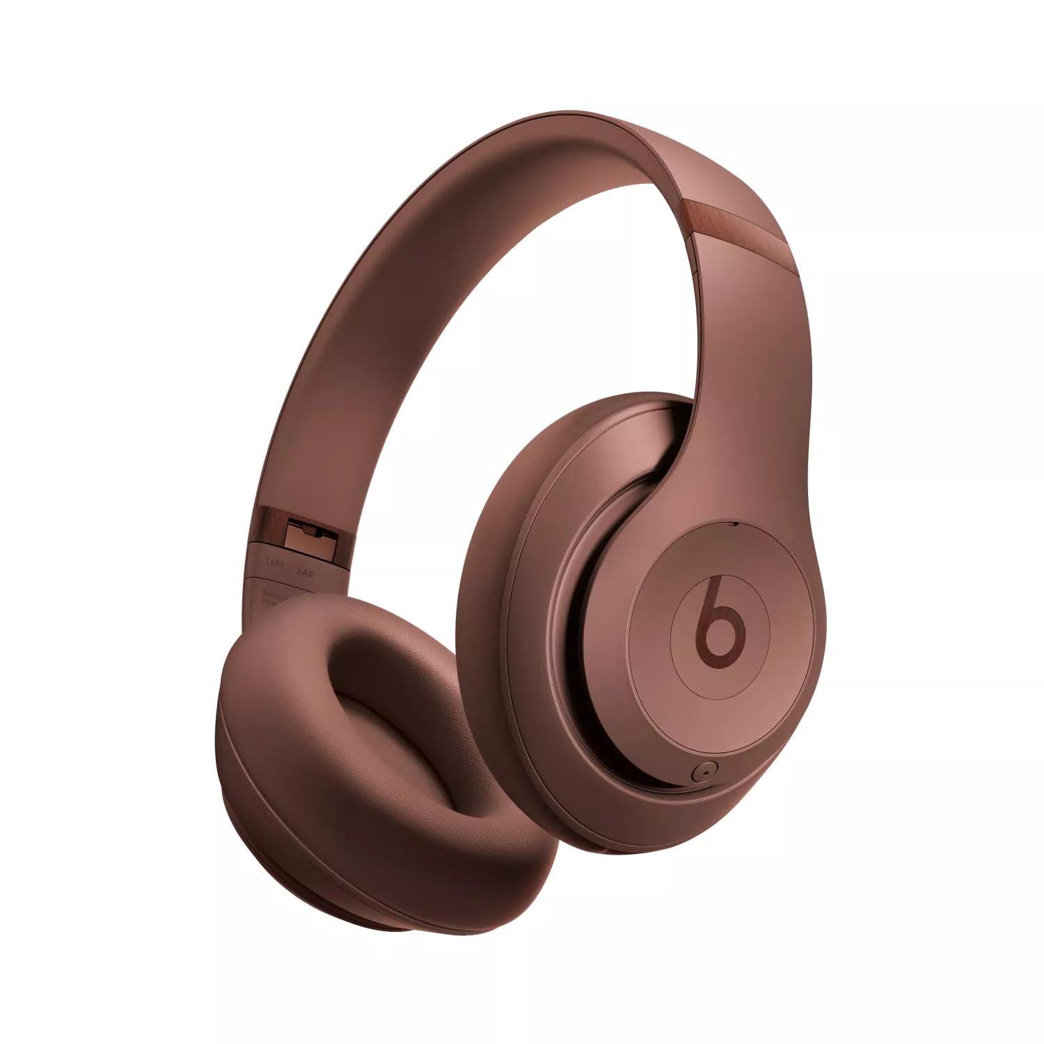Beats Studio Pro Kim — 2