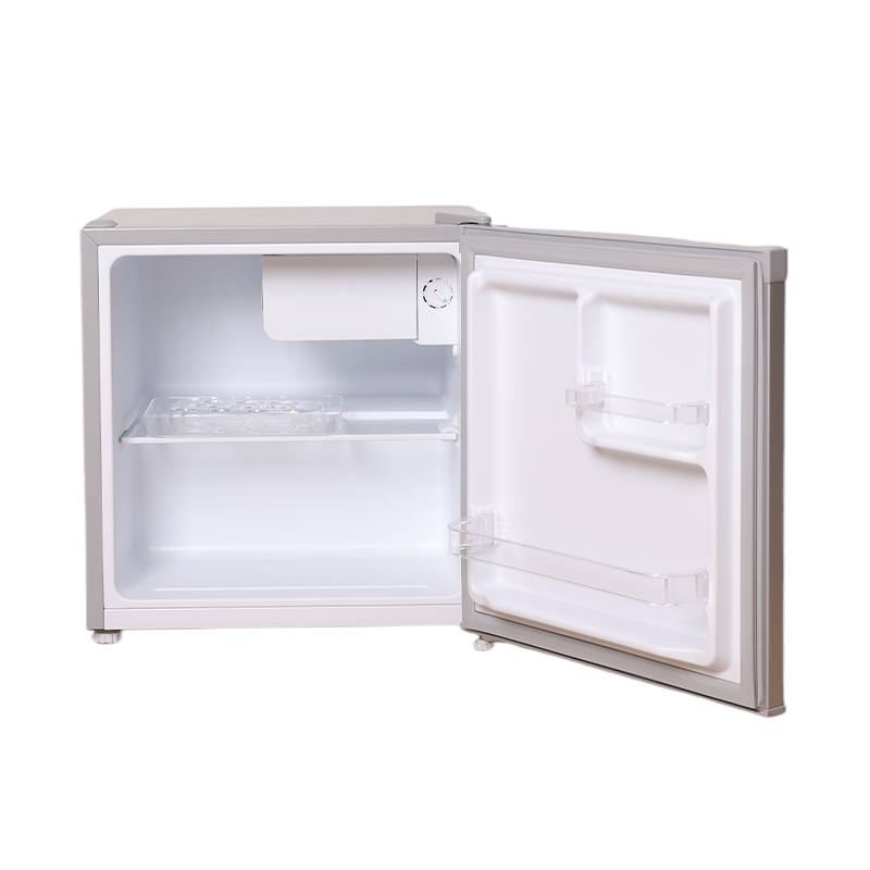 Refrigerator Rolf RFR-50 — 3