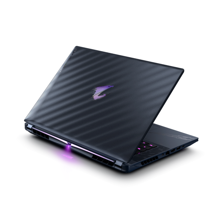 AORUS MASTER 16 OLED Ultra 9-275HX 5090 W11P BZHC6KZE64SP — 4