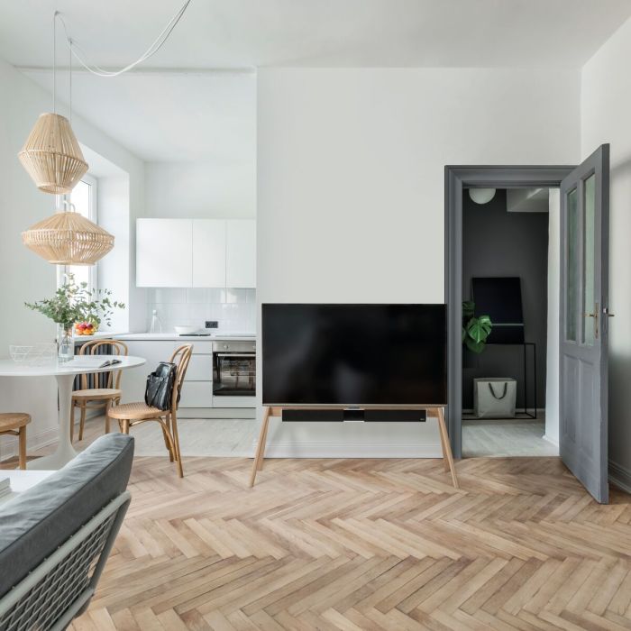 NEXT OP2 TV floor stand — 6