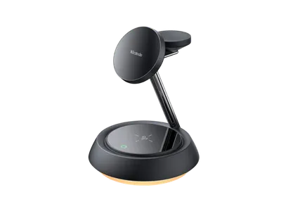 McDodo 3 in 1 Magnetic Wireless Charging Stand CH-4952